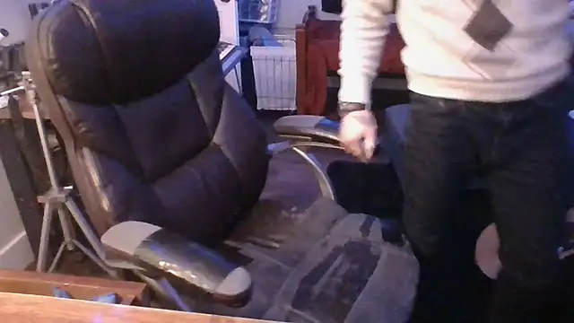 JCstrings online show from 02/21/25, 04:40