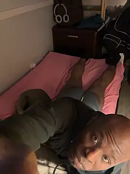 Fuckmehardandcloudy online show from 01/12/26, 04:19