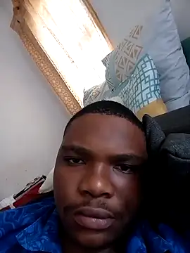 Thandowavy online show from 04/15/26, 12:32