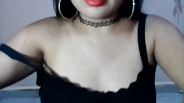 Snapshot of shashel5 chatting on 06/02/26, 05:29 shashel5 online show from 06/02/26, 05:29