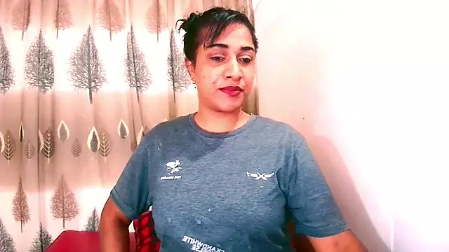 Indian Erotic69 online show from 01/08/26, 05:24