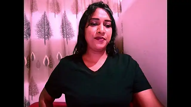 Snapshot of Indian_Erotic69 chatting on 03/21/25, 05:11 Indian Erotic69 online show from 03/21/25, 05:11