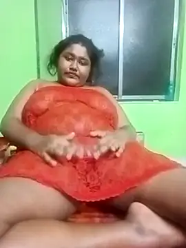Snapshot of horny_diana chatting on 03/11/25, 11:37 horny diana online show from 03/11/25, 11:37