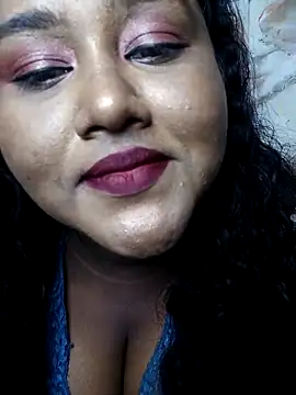 Snapshot of horny_diana chatting on 10/14/25, 05:57 horny diana online show from 10/14/25, 05:57