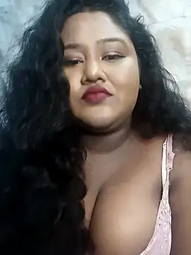 Snapshot of horny_diana chatting on 10/03/25, 06:20 horny diana online show from 10/03/25, 06:20