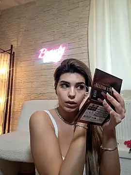 Bella Posh online show from 02/01/26, 07:17