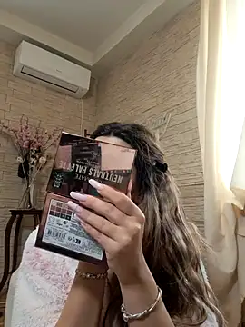 Bella Posh online show from 02/23/26, 07:53