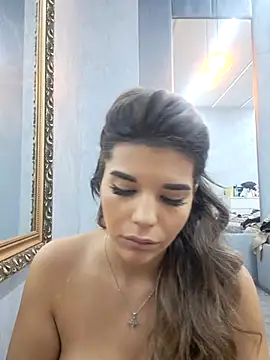 Bella Posh online show from 11/09/25, 06:06