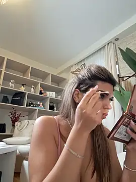 Bella Posh online show from 12/23/25, 08:13