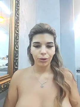 Bella Posh online show from 11/25/25, 06:03