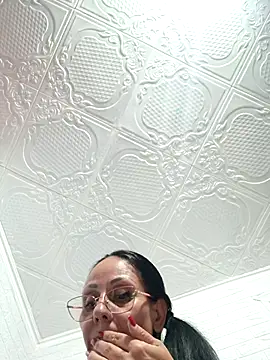 Ramona870 online show from 10/27/25, 05:58