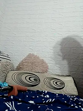 Ramona870 online show from 10/23/25, 09:41