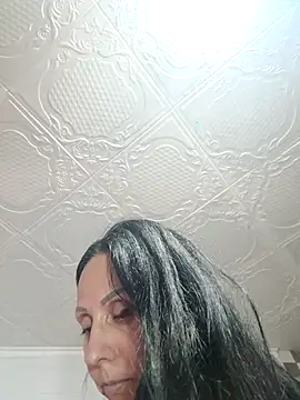 Ramona870 online show from 12/17/25, 08:14