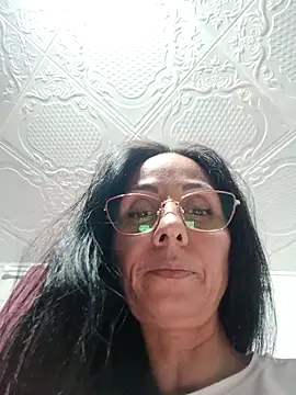Snapshot of Ramona870 chatting on 09/11/25, 07:36 Ramona870 online show from 09/11/25, 07:36