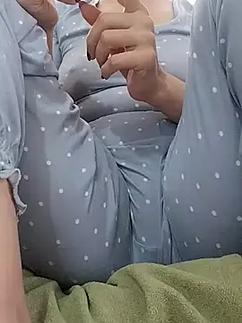 BUSE8821 online show from 12/05/25, 09:52