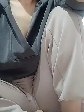 Snapshot of BUSE8821 chatting on 02/08/26, 12:36 BUSE8821 online show from 02/08/26, 12:36