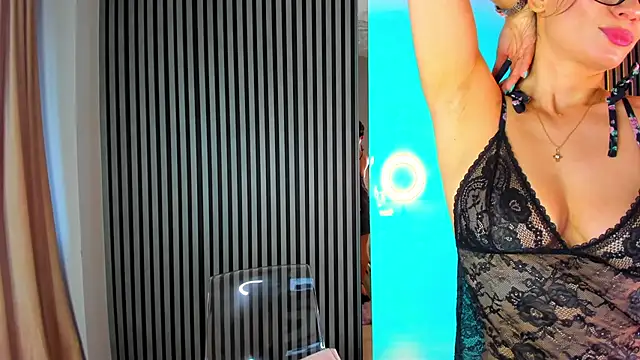 Kaya Sins online show from 04/16/26, 04:13