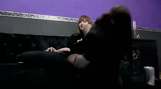 Snapshot of GoddessAlmaNoir chatting on 03/13/25, 02:44 GoddessAlmaNoir online show from 03/13/25, 02:44