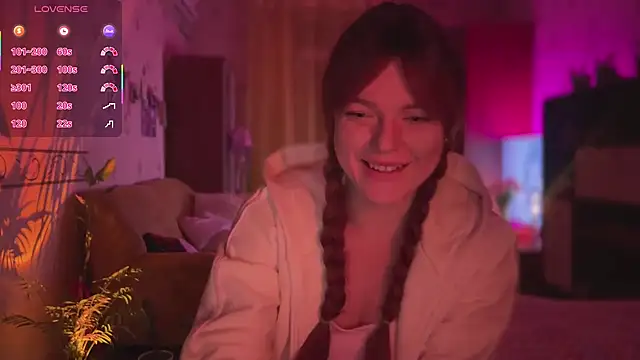 CherryRed Girl online show from 02/22/26, 09:16