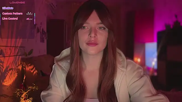 CherryRed Girl online show from 02/21/26, 08:44