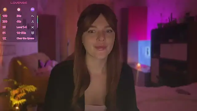 CherryRed Girl online show from 11/25/25, 10:21