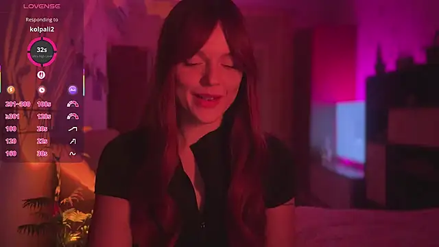 CherryRed Girl online show from 04/06/26, 10:22