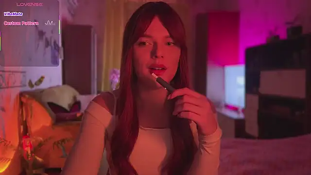 CherryRed Girl online show from 03/02/26, 11:00