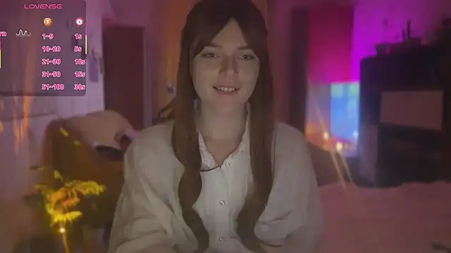 CherryRed Girl online show from 11/23/25, 11:59