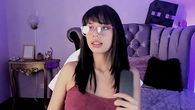 Seren Bleck online show from 10/22/25, 03:06