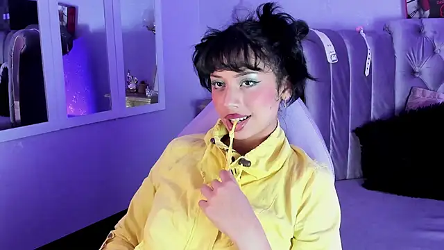 Seren Bleck online show from 09/13/25, 04:01