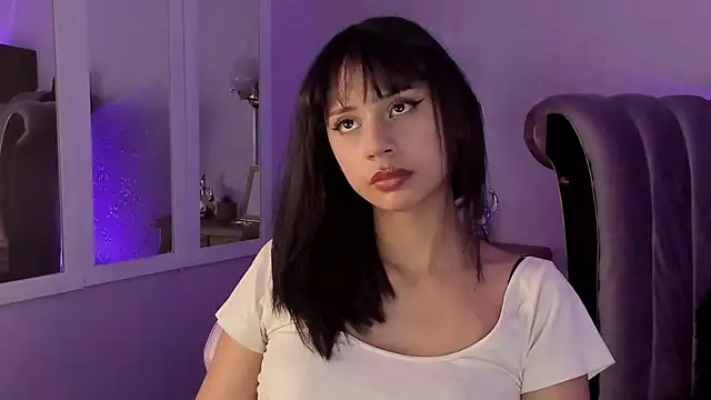 Seren Bleck online show from 09/25/25, 02:17