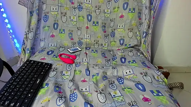 sindy castro online show from 10/06/25, 07:25