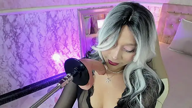 CandyKissx online show from 11/07/25, 08:24