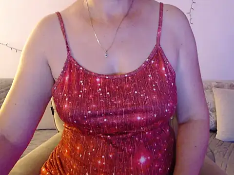 Snapshot of YourfantasyGiuly chatting on 06/25/26, 06:51 YourfantasyGiuly online show from 06/25/26, 06:51