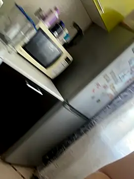 Lusi Luxary online show from 11/17/25, 04:49