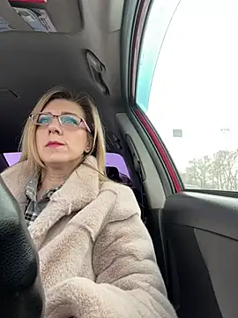 Lusi Luxary online show from 03/11/25, 07:35