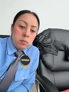 Snapshot of Megan-01- chatting on 04/20/26, 02:07 Megan-01- online show from 04/20/26, 02:07