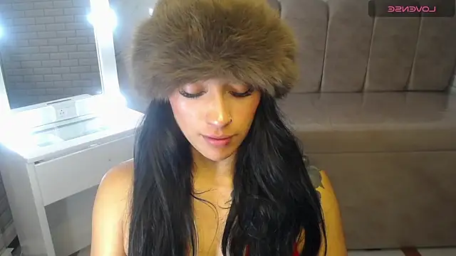 Snapshot of Isabella_Collen_v chatting on 02/17/26, 01:08 Isabella Collen v online show from 02/17/26, 01:08