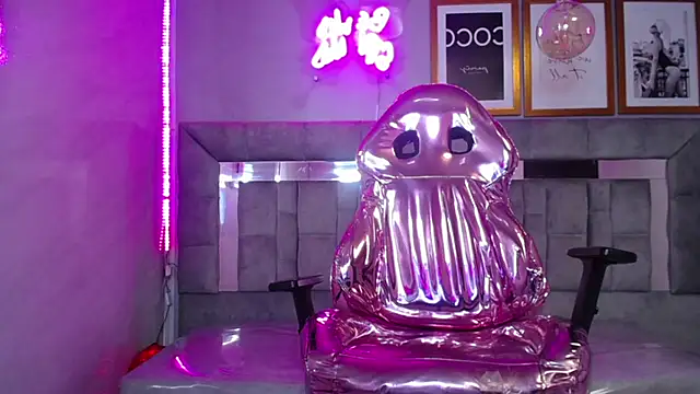 Isabella Collen v online show from 03/18/25, 03:55