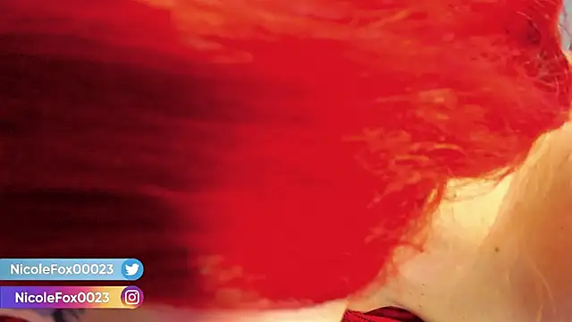 NicoleFox23  online show from 09/25/25, 10:05