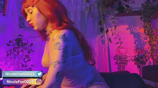 NicoleFox23  online show from 02/02/26, 01:04