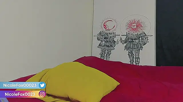 NicoleFox23  online show from 03/22/25, 10:15