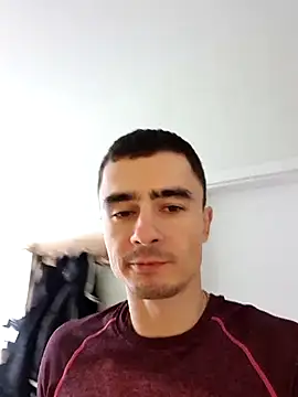 Snapshot of GoodGG chatting on 10/20/25, 12:17 GoodGG online show from 10/20/25, 12:17