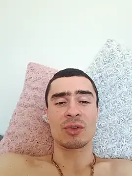 Snapshot of GoodGG chatting on 03/20/25, 01:59 GoodGG online show from 03/20/25, 01:59