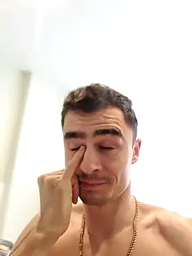 Snapshot of GoodGG chatting on 11/27/25, 11:43 GoodGG online show from 11/27/25, 11:43