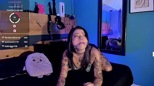 ChloeAllennn online show from 03/07/26, 10:43