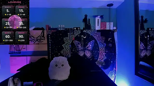 Snapshot of ChloeAllennn chatting on 06/10/26, 11:33 ChloeAllennn online show from 06/10/26, 11:33