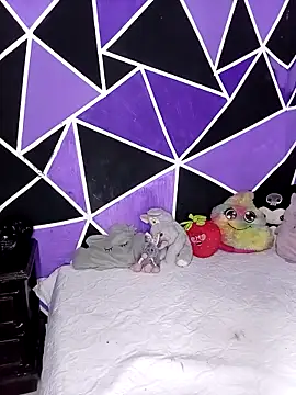 ChloeAllennn online show from 12/20/25, 11:57