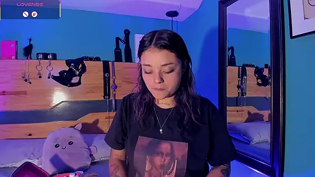 ChloeAllennn online show from 03/14/26, 12:05