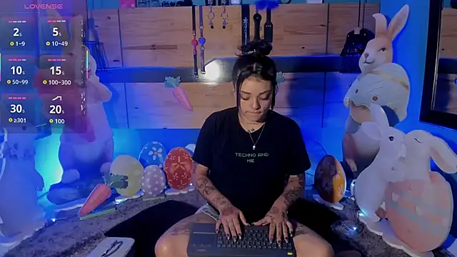 ChloeAllennn online show from 03/28/26, 01:23